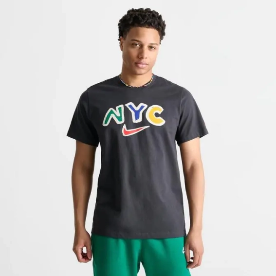 Футболка Nike Sportswear NYC Hyperlocal T-Shirt Black HQ1639-045 фото 3 — интернет-магазин Tapok