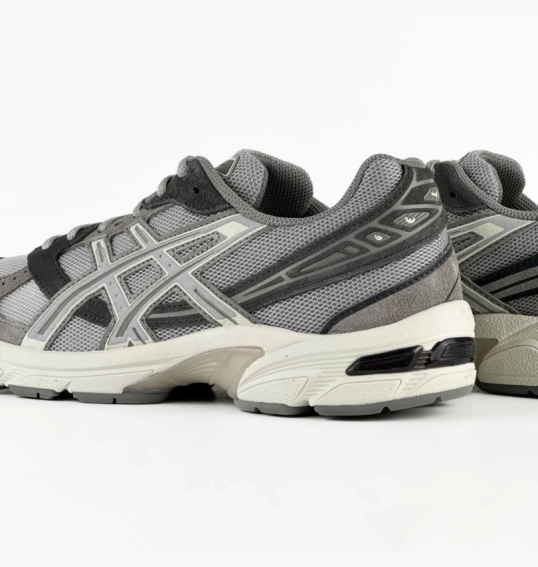 Кросівки чоловічі Asics Gel-1130 Grey 1203A610-020 фото 4 — інтернет-магазин Tapok