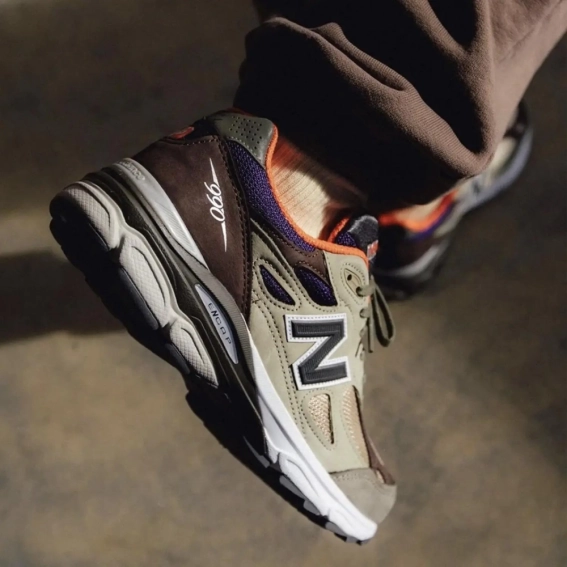Кросівки  New balance 990 v3 M990BT3 фото 7 — інтернет-магазин Tapok