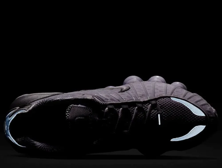 Кросівки Nike  Shox TL AV3595-100 фото 8 — інтернет-магазин Tapok