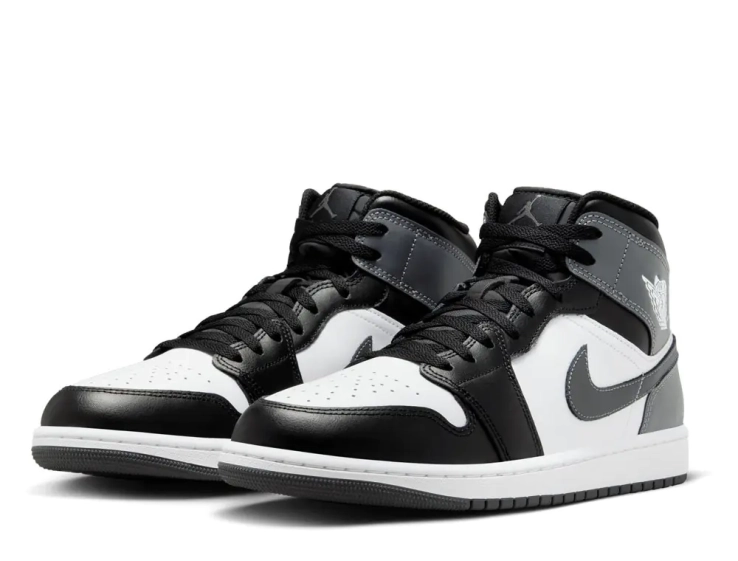 Кроссовки Nike Air Jordan 1 Mid DQ8426-001 фото 3 — интернет-магазин Tapok