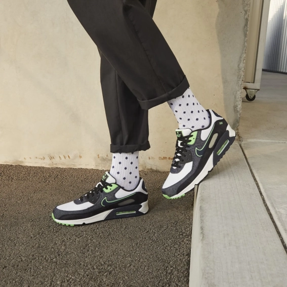 Кроссовки Nike Air Max 90 SE DN4155-001 фото 8 — интернет-магазин Tapok