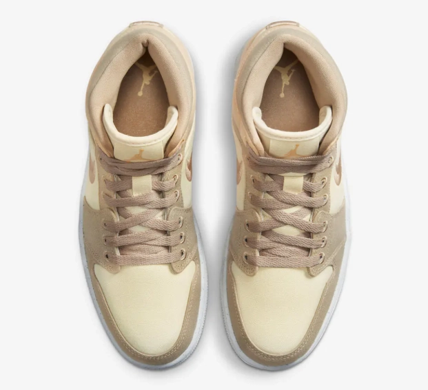 Кросівки W Nike Air Jordan 1 Mid SE DV0427-102 фото 4 — інтернет-магазин Tapok