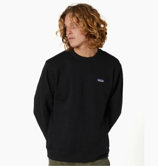 Свитшот Patagonia P-6 Label Uprisal Sweatshirt 39627BLK фото 1 — интернет-магазин Tapok