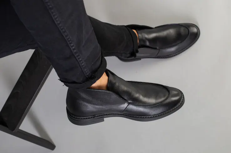 Демисезонные мужские черные кожаные лоферы фото 6 — интернет-магазин Tapok