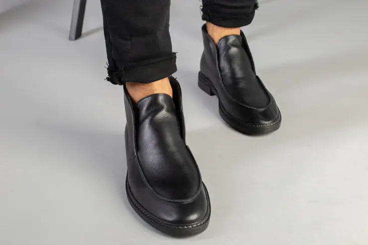 Демисезонные мужские черные кожаные лоферы фото 11 — интернет-магазин Tapok