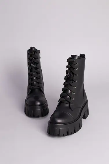 Черевики жіночі шкіряні чорні на шнурках демісезонні фото 6 — інтернет-магазин Tapok