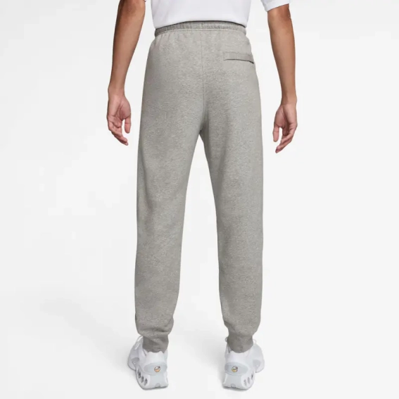 Штани Nike M CLUB BB JOGGER FN3787-063 фото 2 — інтернет-магазин Tapok