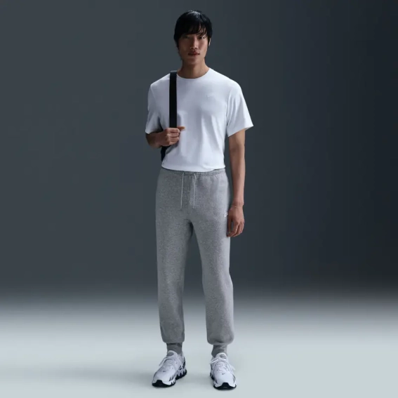 Штани Nike M CLUB BB JOGGER FN3787-063 фото 4 — інтернет-магазин Tapok