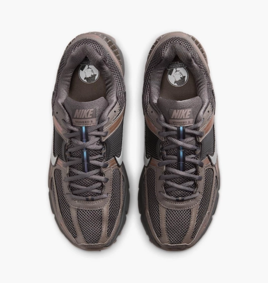 Кроссовки мужские Nike Zoom Vomero 5 Cave Stone Brown HF5493-201 фото 4 — интернет-магазин Tapok