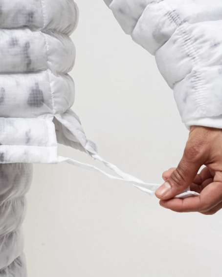 Кофта Nike x Stussy Lightweight Insulated Pullover Jacket DC1084-101 фото 7 — интернет-магазин Tapok