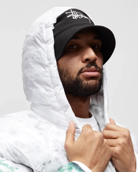 Кофта Nike x Stussy Lightweight Insulated Pullover Jacket DC1084-101 фото 8 — интернет-магазин Tapok