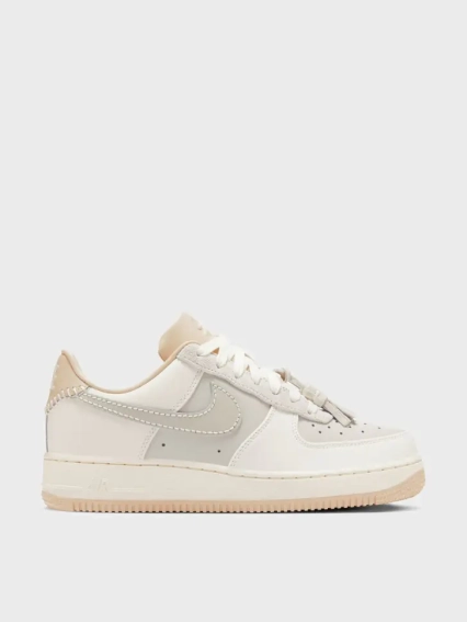 Кросівки Nike Air Force 1 Low '07 Light Bone Suede Tassels (W) HV1813-001 фото 1 — інтернет-магазин Tapok