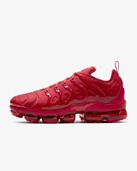 Кроссовки Nike Air VaporMax Plus Triple Red CW6973-600 фото 1 — интернет-магазин Tapok