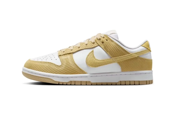 Кросівки Nike Dunk Low Alabaster Corduroy (W) FN7167-700 фото 1 — інтернет-магазин Tapok