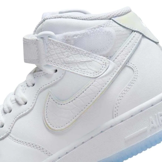 Кроссовки Nike Wmns Air Force 1 Mid Yod White FN4274-100 фото 10 — интернет-магазин Tapok