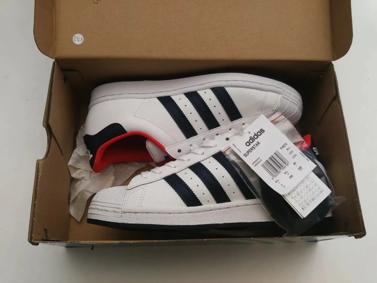 Кроссовки Adidas Superstar FV8270 фото 2 — интернет-магазин Tapok