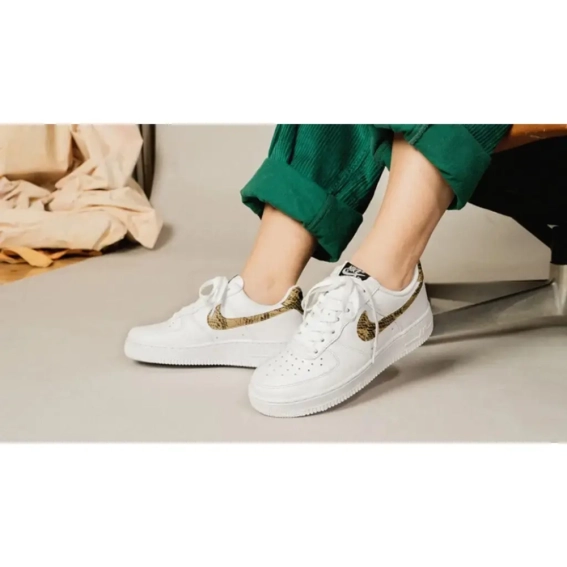 Кроссовки Nike Air Force 1 Low Retro Ivory Snake AO1635-100 AO1635-100 фото 3 — интернет-магазин Tapok