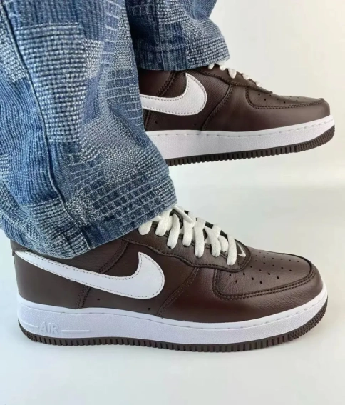 Кросівки Nike Air Force 1 Low Retro Shoes Brown FD7039-200 FD7039-200 фото 4 — інтернет-магазин Tapok