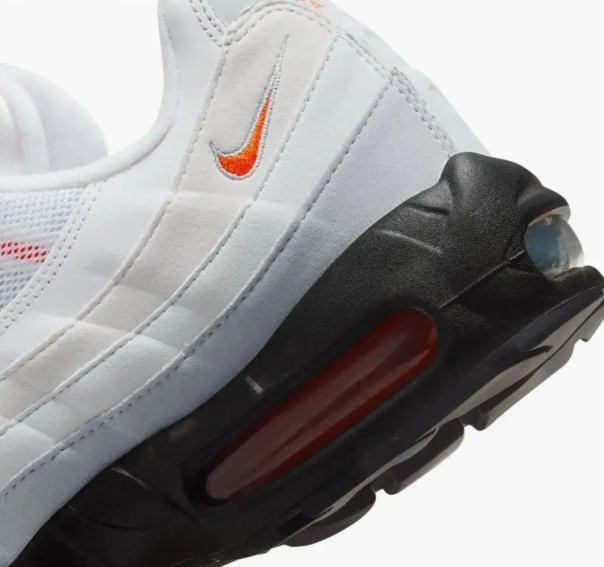Кросівки Nike Air Max 95 HM0622-002 фото 4 — інтернет-магазин Tapok