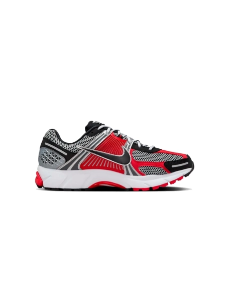 Кросівки Nike Zoom Vomero 5 Metallic Silver Red HV0926-095 HV0926-095 фото 4 — інтернет-магазин Tapok