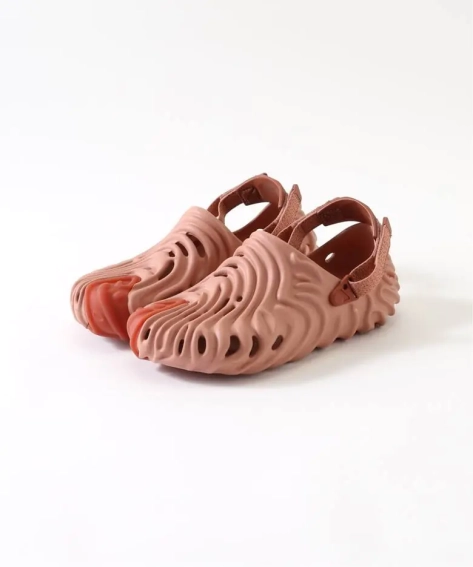 Шлепанцы CROCS Pollex Clog by Salehe Bembury Kuwata 207393-6RL 207393-6RL фото 5 — интернет-магазин Tapok