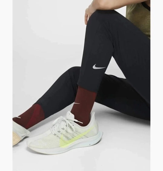 Штани Nike Running Trousers Pants Black DM1561-010 фото 2 — інтернет-магазин Tapok