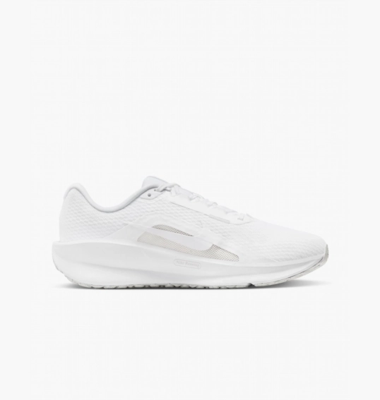 Кросівки чоловічі Nike Downshifter 13 Road Running Shoes White FD6454-100 фото 4 — інтернет-магазин Tapok