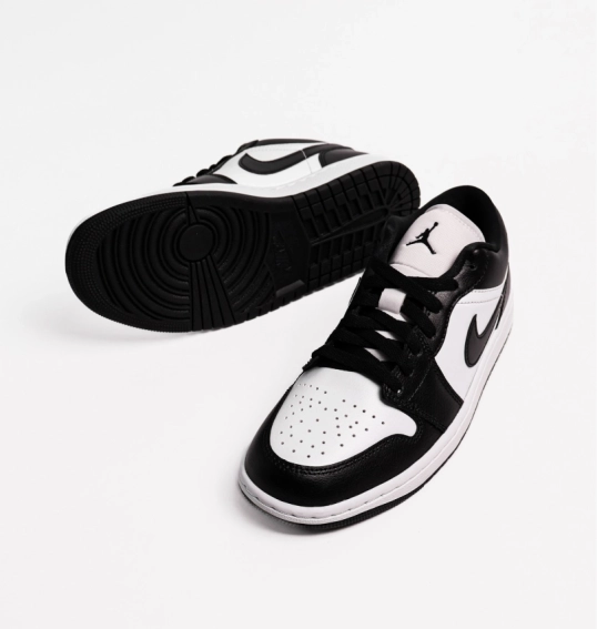 Кроссовки женские Air Jordan 1 Low Panda 2023 Black/White DC0774-101 фото 7 — интернет-магазин Tapok