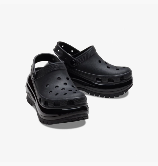 Тапочки унисекс CROCS Classic Mega Crush Clog Black 207988-001 фото 3 — интернет-магазин Tapok