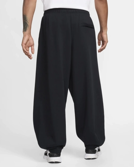 Брюки чоловічі Nike Oversized French Terry (HJ1822-010) фото 3 — інтернет-магазин Tapok