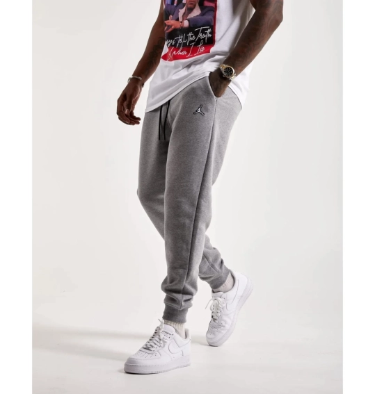 Костюм спортивний Air Jordan Essentail Grey Grey DQ7466-091_DQ7340-091 фото 2 — інтернет-магазин Tapok