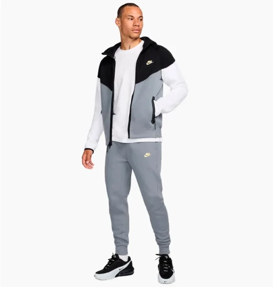 Костюм спортивний Nike Tech Fleece FZ4709-011_FZ4710-065 фото 1 — інтернет-магазин Tapok