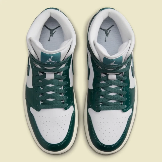 Кроссовки Air Jordan 1 MiD White/Green BQ6472-133 фото 3 — интернет-магазин Tapok
