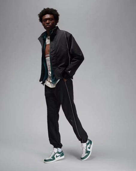 Кросівки Air Jordan 1 Retro Low Se Green/Whiten FQ7687-300 фото 9 — інтернет-магазин Tapok