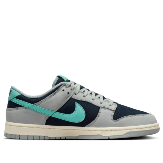 Кросівки Nike  Dunk Low Retro Premium FB8895-001 фото 2 — інтернет-магазин Tapok
