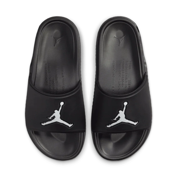 Тапочки МУЖСКИЕ AIR JORDAN JUMPMAN SLIDES BLACK FQ1598-001 фото 1 — интернет-магазин Tapok
