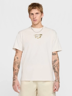 Футболка мужская NIKE AIR MAX T-SHIRT WHITE HJ0599-030