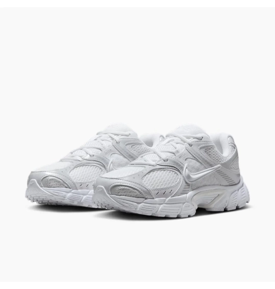 Кроссовки мужские Nike V5 Rnr Black Black Metallic Silver (HQ7901-101) фото 11 — интернет-магазин Tapok