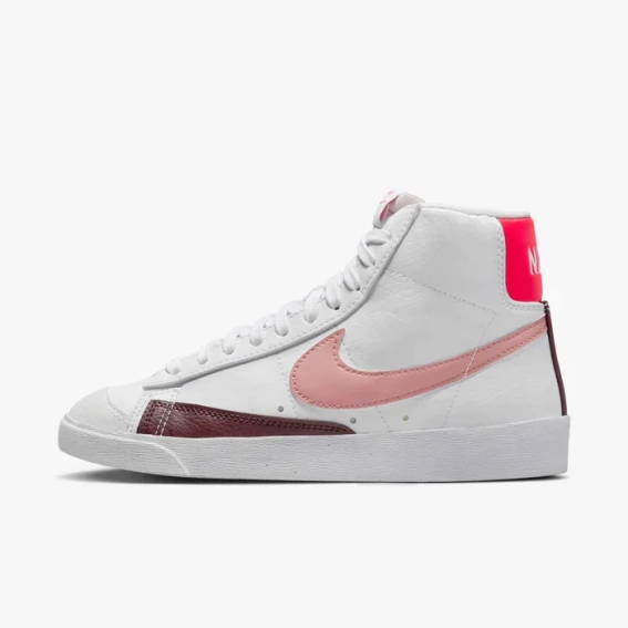 Кроссовки NIKE BLAZER MID 77 NEXT NATURE SHOES WHITE DQ4124-105 фото 1 — интернет-магазин Tapok