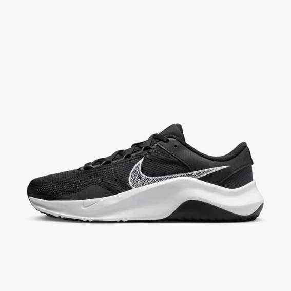 Кроссовки Nike LEGEND ESSENTIAL 3 DM1119-001 фото 1 — интернет-магазин Tapok