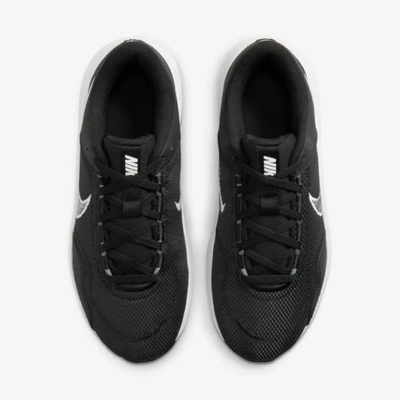 Кроссовки Nike LEGEND ESSENTIAL 3 DM1119-001 фото 4 — интернет-магазин Tapok