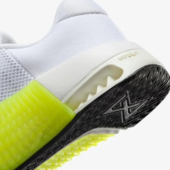 Кросівки Nike Metcon 9 Shoes 'White/Volt' DZ2537-105 фото 8 — інтернет-магазин Tapok