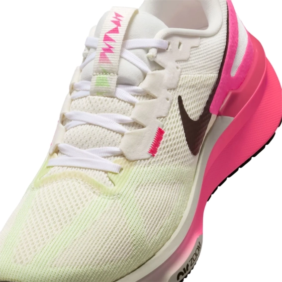 Кроссовки Nike Structure 25 Sail/Hyper Pink IB7451-100 фото 7 — интернет-магазин Tapok