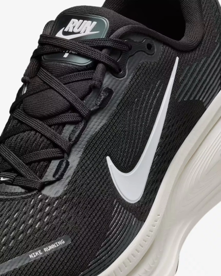 Кросівки Nike Vomero 18 HM6804-005 фото 7 — інтернет-магазин Tapok