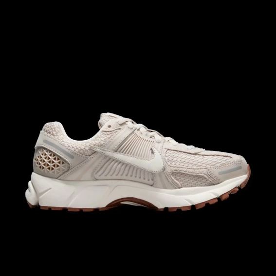 Кросівки NIKE ZOOM VOMERO 5 BEIGE FZ3780-101 фото 4 — інтернет-магазин Tapok