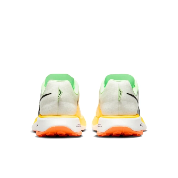 Кросівки NIKE ZOOMX ULTRAFLY TRAIL WHITE DZ0489-102 фото 4 — інтернет-магазин Tapok