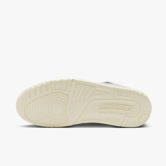 Кроссовки мужские JORDAN SPIZIKE LOW IB4464-025 фото 2 — интернет-магазин Tapok