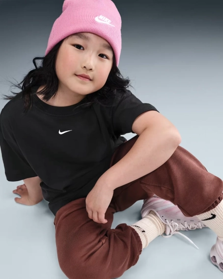 Футболка детская G NSW TEE SS OVRSZED LBR II3576-010 Nike L Черный II3576-010 фото 3 — интернет-магазин Tapok
