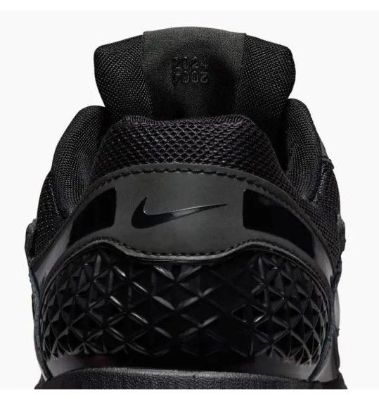 Кросівки чоловічі Nike Zoom Vomero 5 (FZ3313-001) фото 2 — інтернет-магазин Tapok